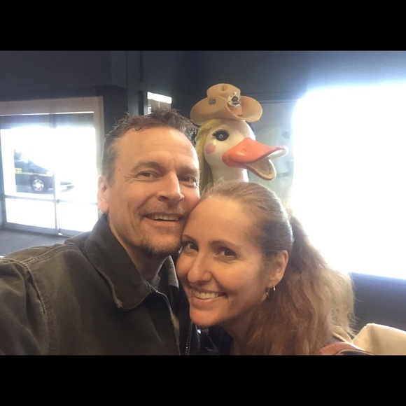 Meet your Posher, Erin - Picture 2 of 2